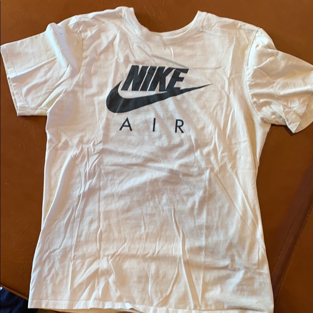Men’s Nike Tee